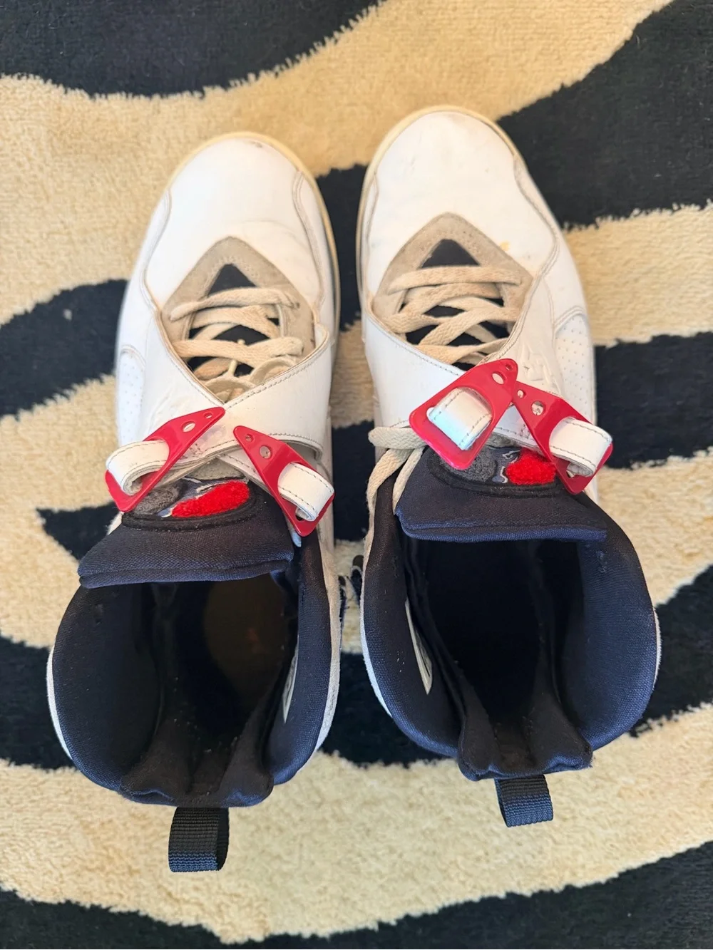Jordan White Navy Red Retro Sneakers